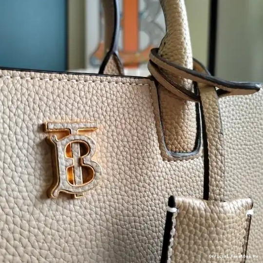 Official First Bag Ru Bag BURBERRY Small Frances 0531